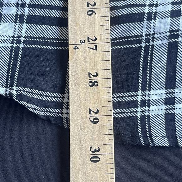 Torrid Harper Black and White Plaid Women's Top - Picture 12 of 12